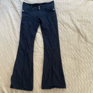 Brandy Melville flare jeans